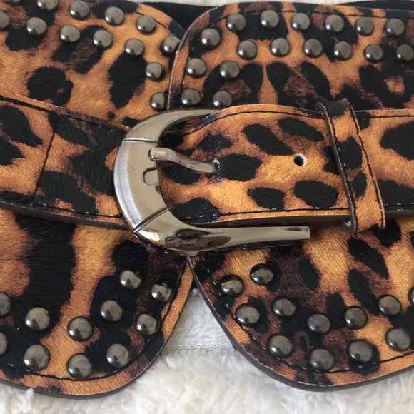 Y2K Studded Cheeta Print Waist Belt - Picture 4 of 7